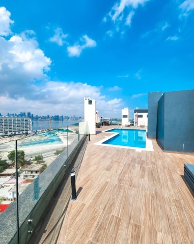 A Venda Loft, no edifício Ocean Corner, Ilha de Luanda.