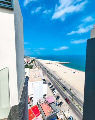 A Venda Loft, no edifício Ocean Corner, Ilha de Luanda.