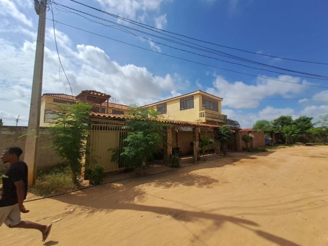 A Venda Manssão V6 no Zango1