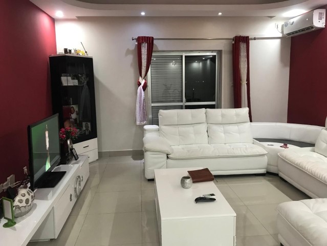 A Venda Excelente Apartamento T3, mobiliado, na Centralidade do Kilamba.