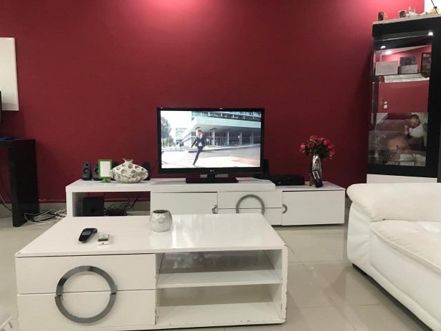 A Venda Excelente Apartamento T3, mobiliado, na Centralidade do Kilamba.