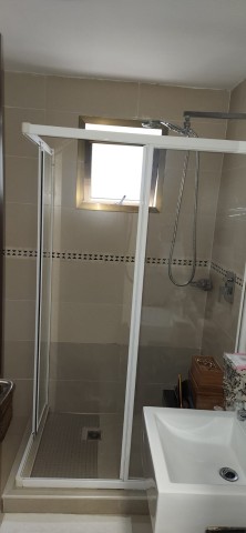 A Venda Apartamento T2, no Condomínio Clássicos do Sul, Benfica.