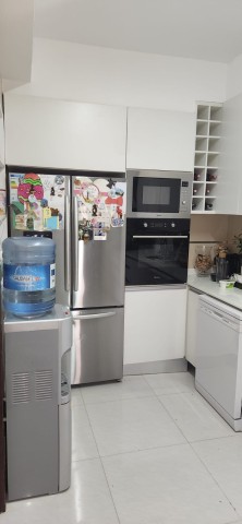 A Venda Apartamento T2, no Condomínio Clássicos do Sul, Benfica.