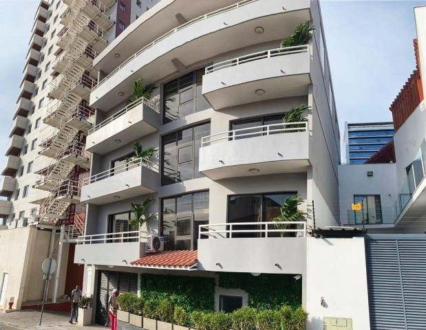 A Venda Edifício residencial, no Centro da cidade, adjacente as Torres do Carmo.