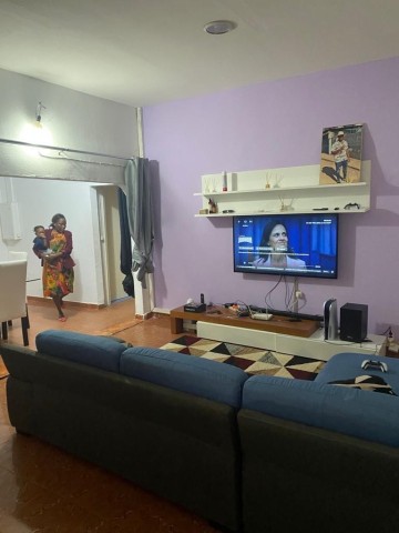 A Venda Moradia T3 com anexo, na Gamek, rua do Hotel Fleuma.