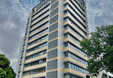 Anúncio Apartamento T4 mobiliado, no Maculusso no Edifício Avenca Plaza
