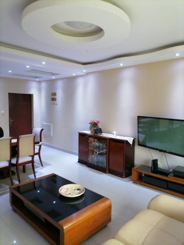A Venda Apartamento T3+1, mobiliado, na Centralidade do Kilamba.