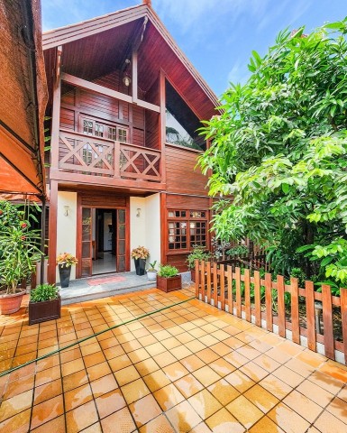 A Venda VIVENDA V4 DUPLEX, NO CONDOMÍNIO FLORENÇA, TALATONA