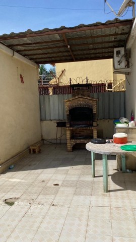 A Venda Esta a venda essa vivenda localizada no zango 1