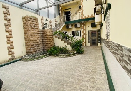 Anúncio Arrendar: Guest House na Ingombota, do lado oposto do Hotel Skyna