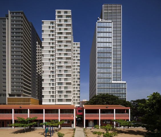 A Venda Arrendar: Apartamento T4, vista mar, no Edifício Sky Residence I, Escom, Kinaxixi.