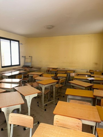 A Venda Um colégio de saúde com 12 salas, funcional