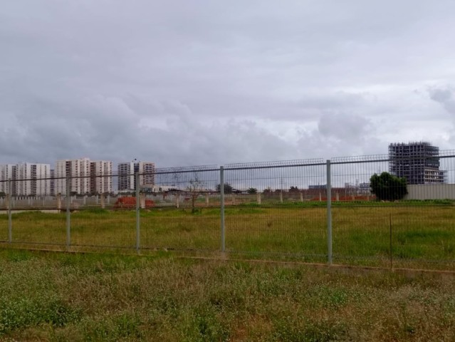 A Venda VENDER: TERRENO COM DUAS NAVE NO INTERIOR, ZONA ECONÓMICA ESPECIAL