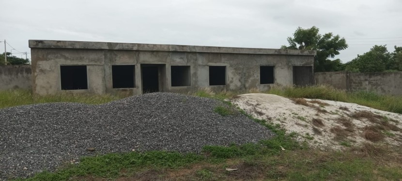 A Venda Vender: Terreno de 20x30, no bairro Sossego, defronte ao Patriota