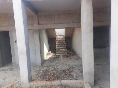 A Venda Colégio inacabado Benfica, bairro Esqueleto