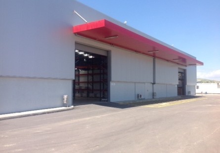 Anúncio TERRENO COM INSTALAÇÕES INDUSTRIAIS