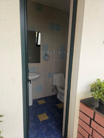 A Venda Vivenda V4 com anexo e piscina, no Condomínio Old Villas, Talatona.