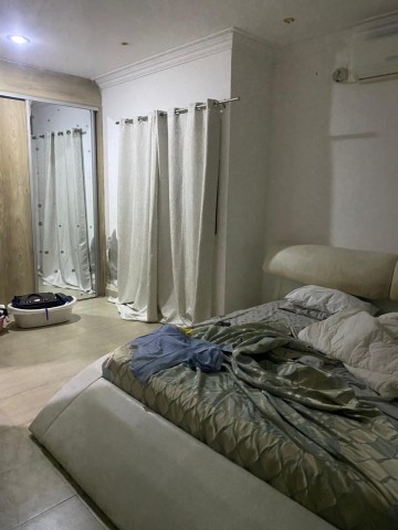 A Venda Vivenda V3 com piscina e anexo, no Condomínio Jardim do Éden, Camama(Mobiliada).