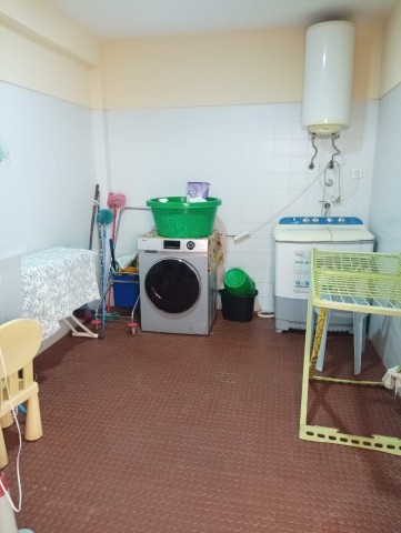 A Venda Vivenda V4 duplex com anexo, mobiliado, Bairro Militar de Talatona, defronte ao Hotel 4 pétalas.