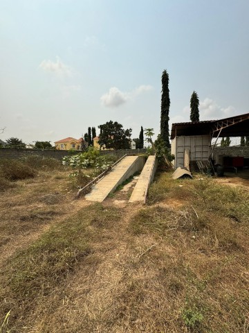 A Venda Estaleiro de 1,2 hectares, na Via Expressa