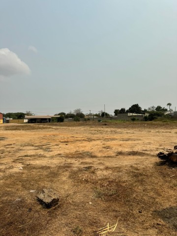 A Venda Estaleiro de 1,2 hectares, na Via Expressa
