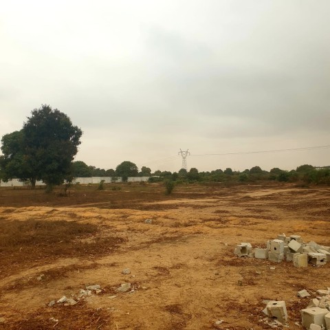 A Venda TERRENO DE 3.7 HECTARES, NO DISTRITO URBANO DO VILA FLOR