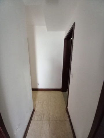 A Venda Apartamento T3, no condomínio Clássicos do Sul, Benfica.