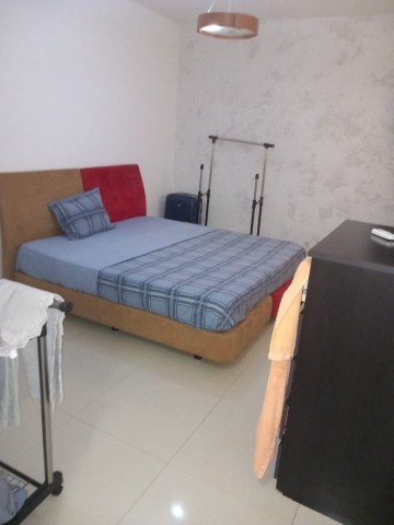 A Venda Apartamento T3, no condomínio Clássicos do Sul, Benfica.