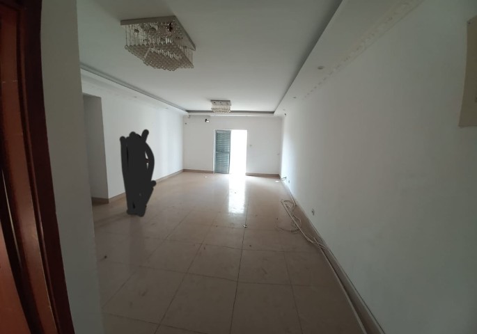 A Venda Apartamento T5, na Centralidade do Kilamba, pago na totalidade.