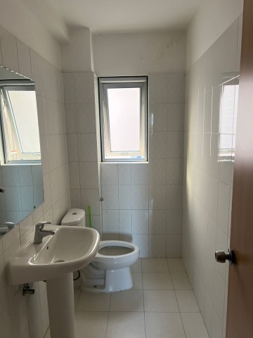 A Venda Apartamento T3+1, na Centralidade do Kilamba, trespasse.