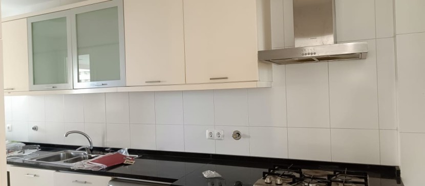 A Venda Apartamento T4