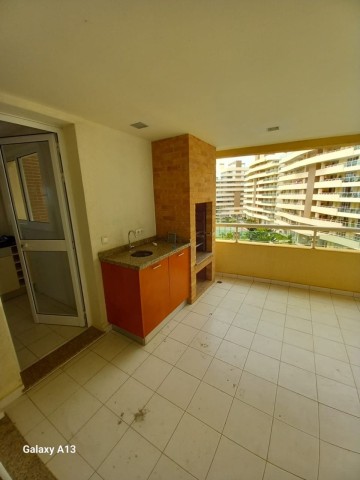 A Venda Apartamento T4