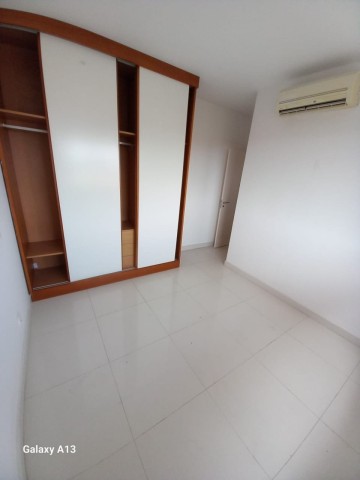 A Venda Apartamento T4