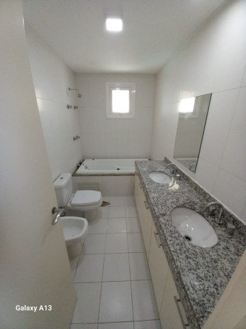 A Venda Apartamento T4