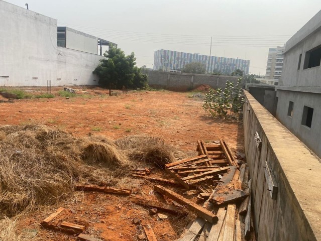 A Venda LOTE DE 2040, EM TALATONA