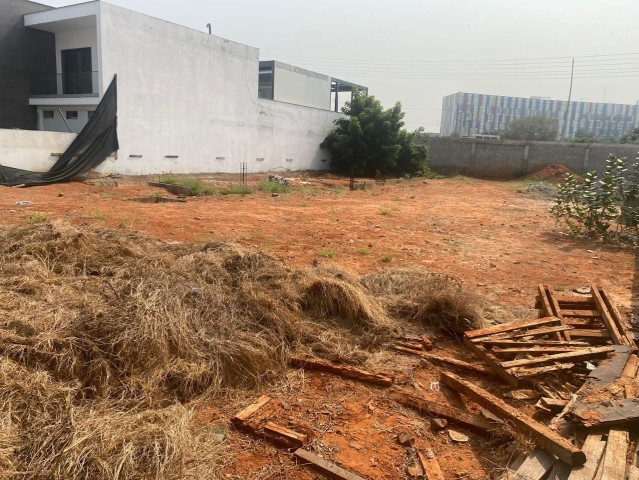 A Venda LOTE DE 2040, EM TALATONA