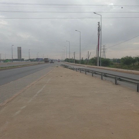 A Venda TERRENO DE 50 HECTARES, VIA EXPRESSA, BELAS.