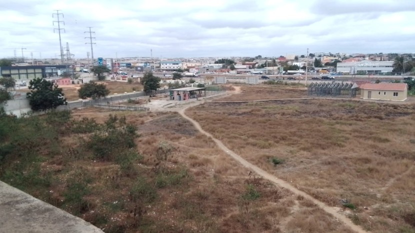 A Venda TERRENO DE 4 HECTARES, AV. LAR DO PATRIOTA