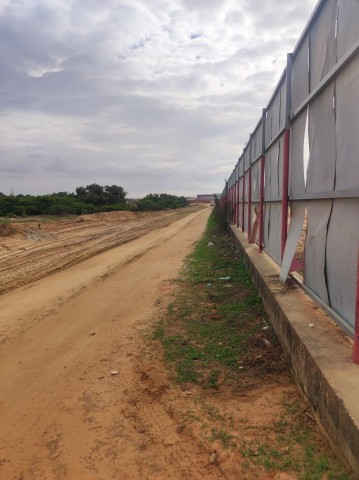 A Venda Terreno de 50 hectares, de 1 linha, na Via Expressa.