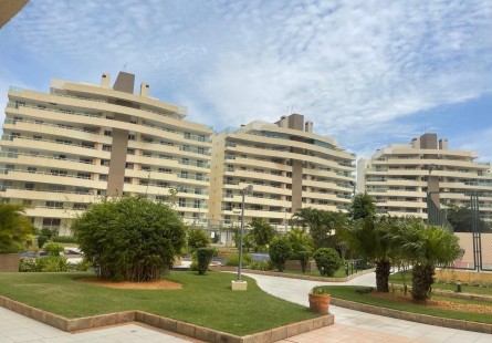 Anúncio Apartamento T3, no Condomínio Acquaville, Talatona.