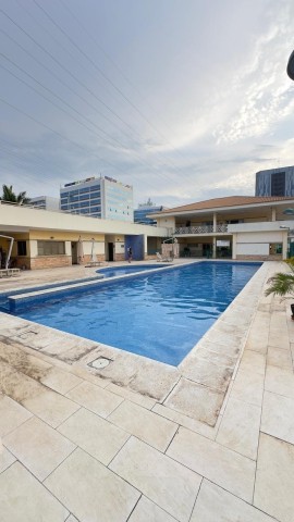 A Venda Vivenda V3 dúplex, no Condomínio Luar, Talatona