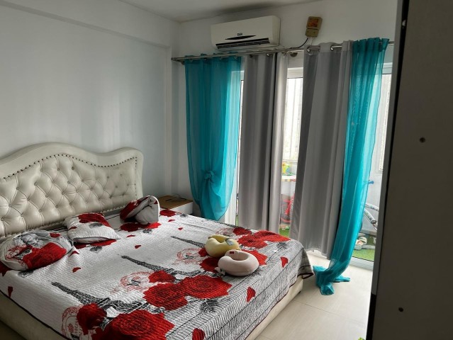A Venda Apartamento T3, mobiliado, na Mutamba, Ingombotas.