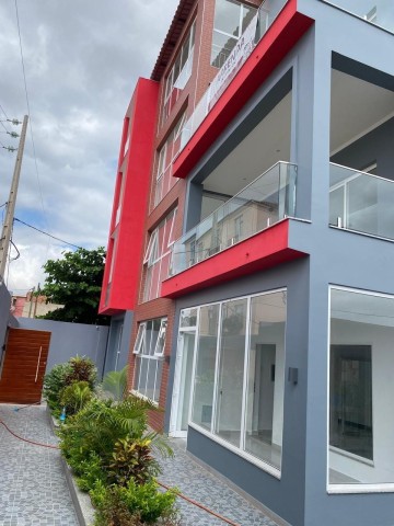 A Venda EDIFÍCIO DE ESCRITORIOS E APARTAMENTO