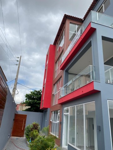 A Venda EDIFÍCIO DE ESCRITORIOS E APARTAMENTO