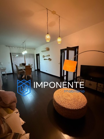 A Venda Arrendamento: apartamento T1 mobilado no condominio Imbondeiro Palace, Talatona