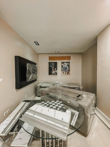 A Venda Apartamento T1, mobiliado, na Ilha de Luanda.