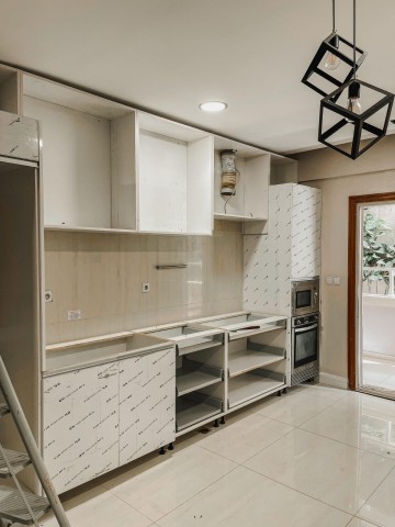 A Venda Apartamento T1, mobiliado, na Ilha de Luanda.