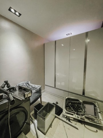 A Venda Apartamento T1, mobiliado, na Ilha de Luanda.