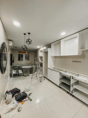 A Venda Apartamento T1, mobiliado, na Ilha de Luanda.