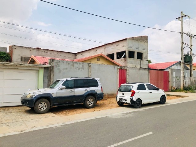 A Venda Vivenda V5, no Projecto Nova Vida, Golfe 2.